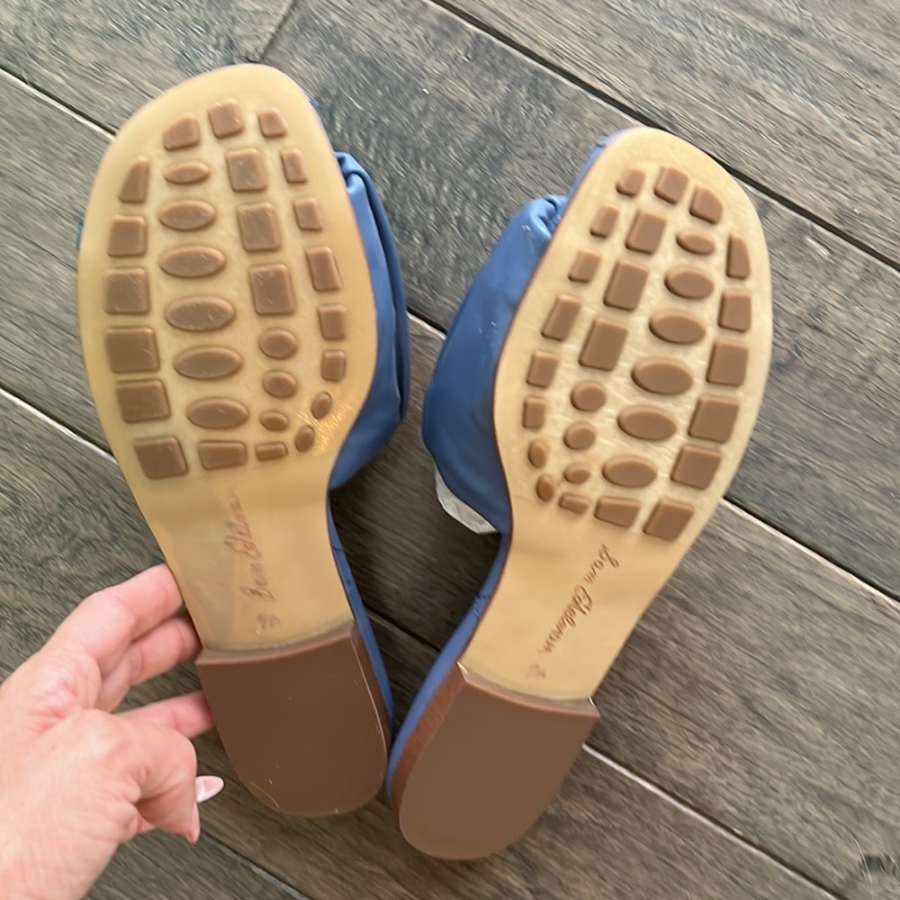 Sam Edelman Slides - Picture 2 of 4
